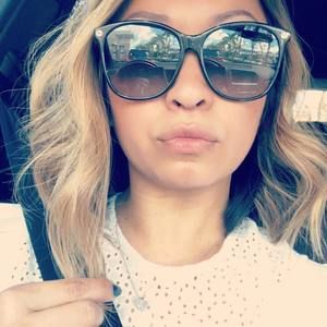 Meet your Posher, Lili